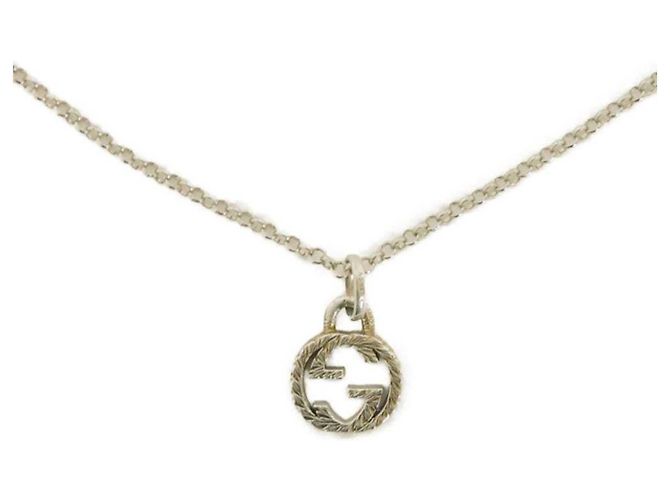 Collana con pendente Gucci Interlocking G Argento
