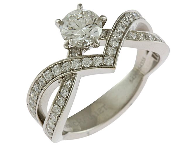 Chaumet Josephine Band Ring