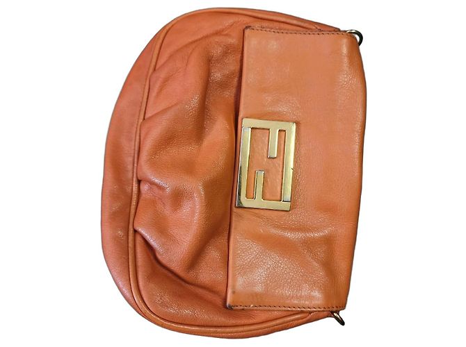 Fendi Bolsa Baguette em couro laranja