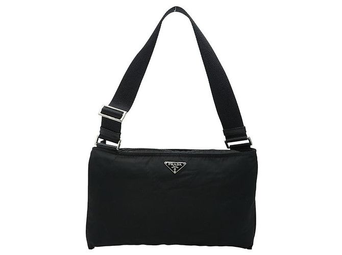 Borsa monospalla Prada con placca logo Triangle Nero