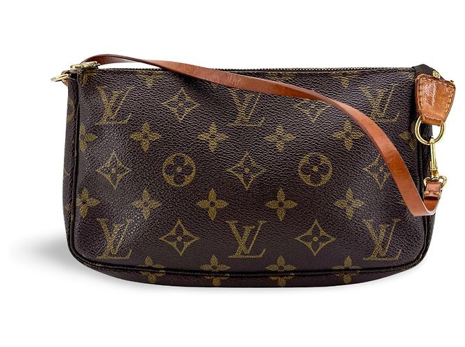 Louis Vuitton Pochette Accessoires Monogram Canvas Medium Marrom