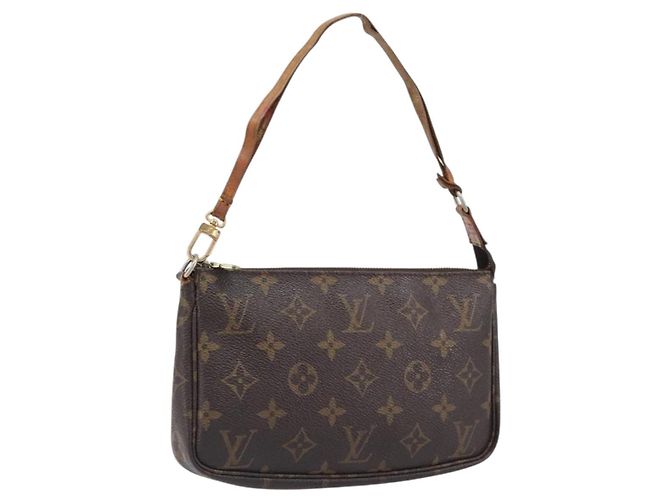LOUIS VUITTON Monogram Pochette Accessoires Pouch M51980 LV Auth BA15721 Monogramma