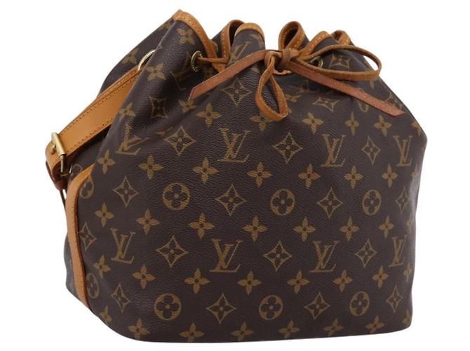 LOUIS VUITTON Monogram Petit Noe Shoulder Bag M42226 LV Auth 200465V Monogramme
