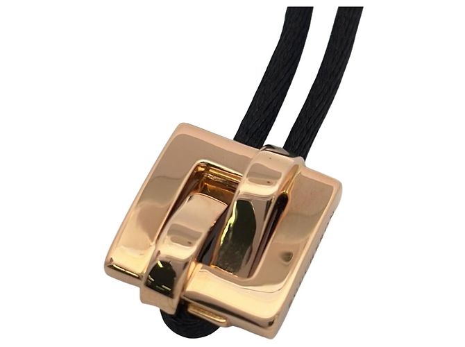 Collana Boucheron Deschené