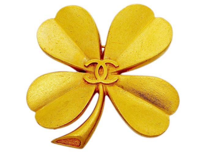 Chanel vergoldete Brosche Golden
