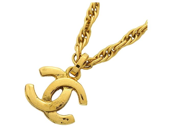 Collana Chanel placcata oro D'oro