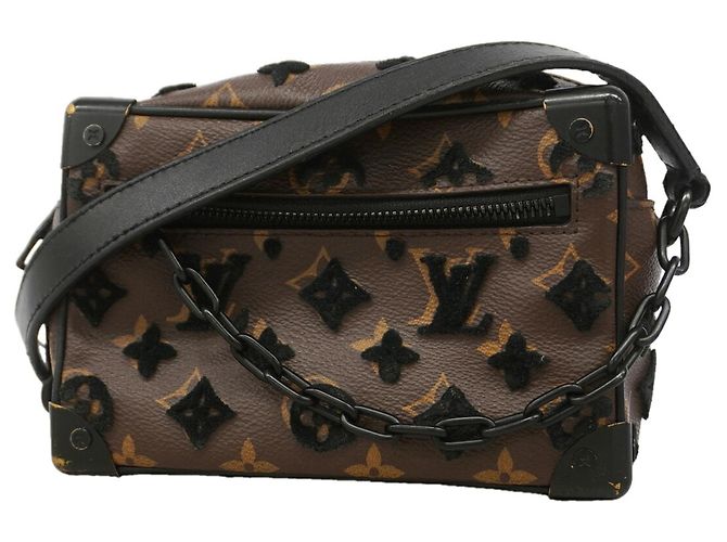 Sac à épaule Louis Vuitton Monogram Tuffetage Mini Soft Trunk Marron Noir