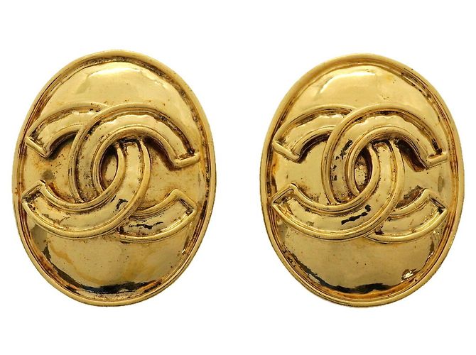 Orecchini Chanel Coco Mark Oval D'oro