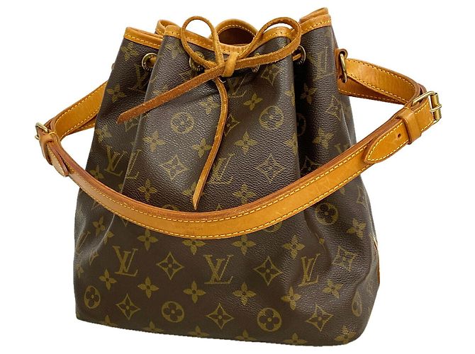 Noe Bolso de hombro Louis Vuitton Monogram Petit Noé Castaño