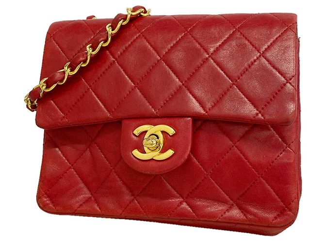 Bolsa de Ombro Chanel Mini Matelassé com Corrente Vermelho