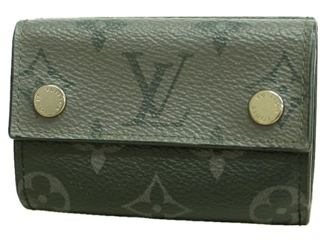 Louis Vuitton Tri-fold Wallet Monogram Eclipse Discovery Black