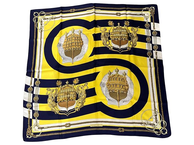 Hermès "Chateaux d'Arriere" Seidentuch Weiß Blau Golden Gelb