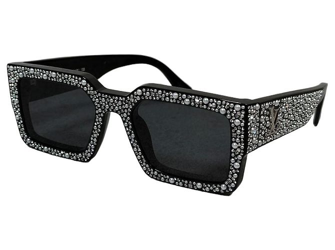Louis Vuitton Occhiali da Sole Quadrati Perle e Strass SS24 Nero Silver hardware