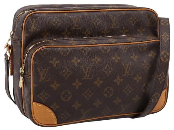 LOUIS VUITTON Monogram Nile Shoulder Bag M45244 LV Auth 204609A Monogramme
