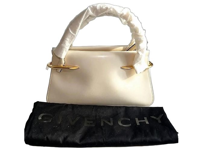 Givenchy Pinch Medium Handtasche Weiß Leder