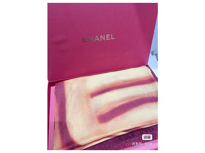 Sciarpa Chanel in cashmere bordeaux Multicolore