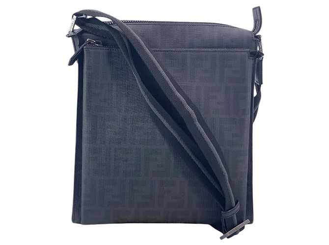 Fendi Bolsa Messenger Transversal em Lona com Padrão FF Zucca Preta Preto