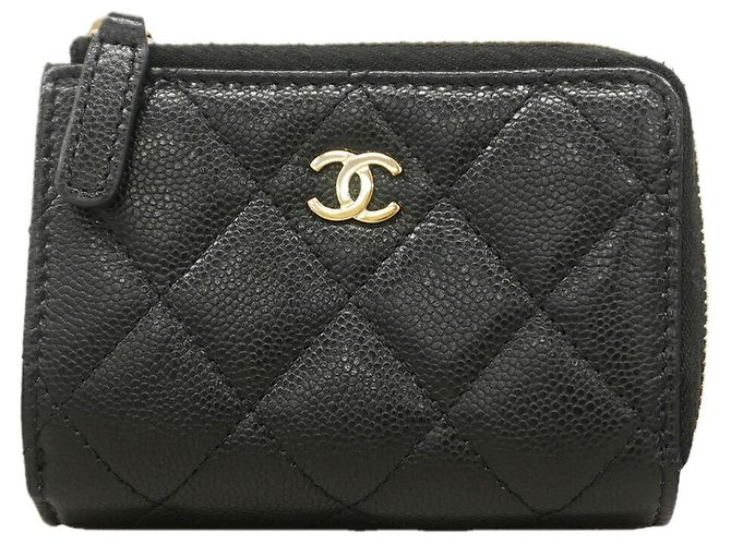 Cartera tri-fold Chanel Matelassé Negro