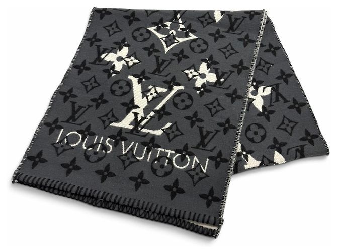 Louis Vuitton Gray Wool Silk Blend Stole Brown