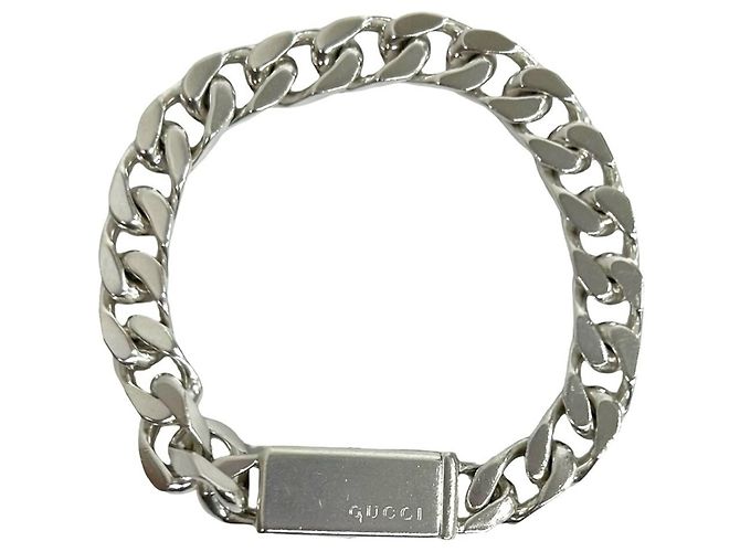 Pulsera de dijes Gucci en plata 925