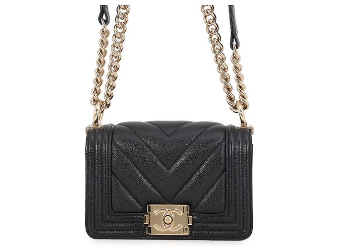 Borsa Chanel Boy Chevron in pelle caviar Nero