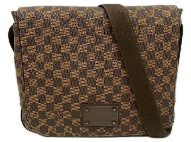 Bolsa de Ombro Louis Vuitton Damier Brooklyn MM Marrom Bege