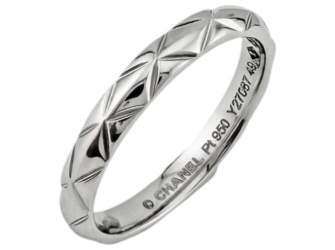 Anillo Chanel Matelassé de Platino Plata
