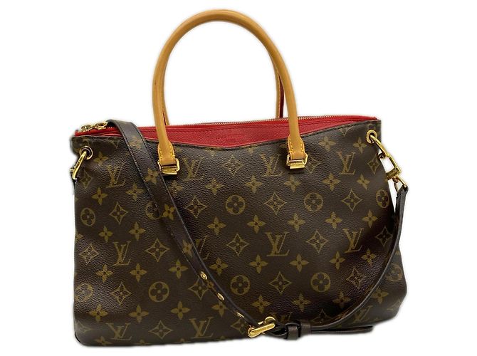 Bolso Louis Vuitton Monogram Pallas Cerise Castaño Beige