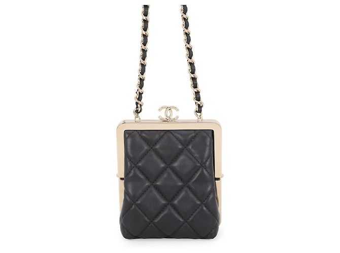 Borsa a tracolla Chanel Matelassé con catena Nero