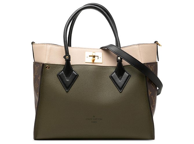 Twist Louis Vuitton Green Monogram On My Side MM Vert