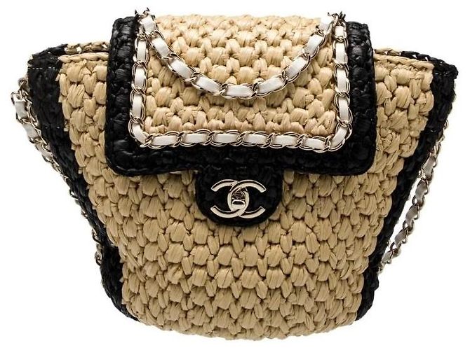 Chanel Bolsa de Vime com Aba Preto Bege