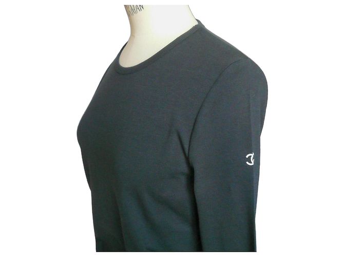 Chanel T-shirt nera maniche lunghe logo ricamato Nero