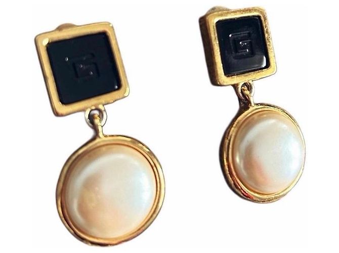 Givenchy G Cube Pearl Clip-On Earrings Black Gold hardware