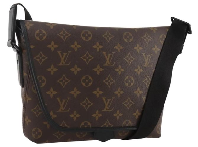 LOUIS VUITTON Monogram Macassar Magnetic Messenger Bag M45557 LV Auth 204827V Monogramm