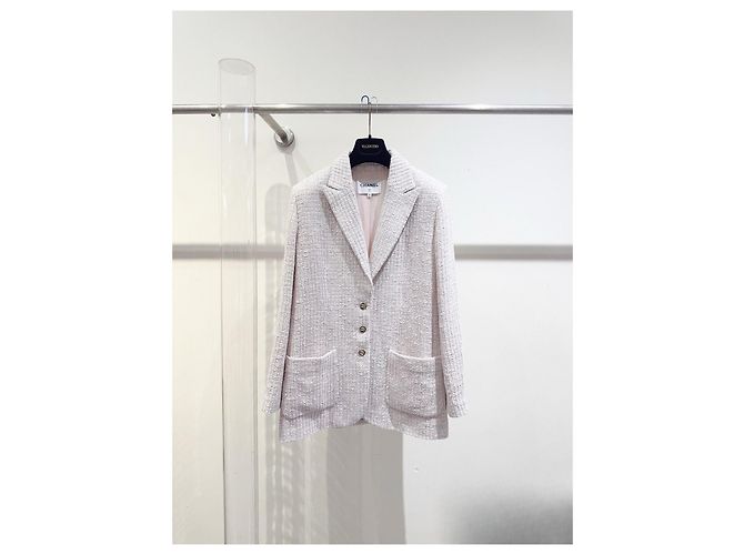 Chanel Pink Tweed Jacket Size 40 Multiple colors