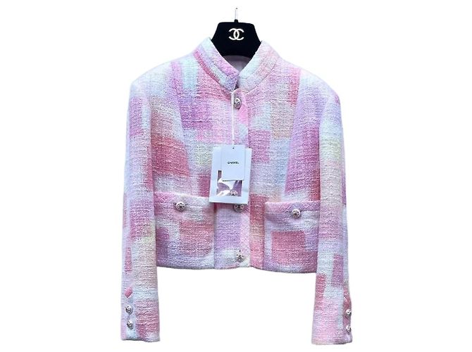 Jaqueta Chanel 23S de tweed rosa Multicor