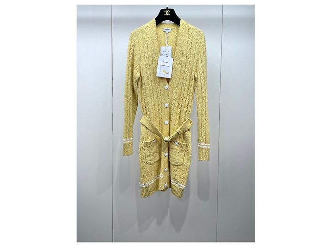 Vestido Chanel 22P de lana amarillo Multicolor