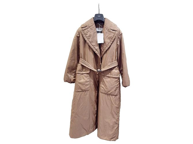 Max Mara Daunenmantel Camel Tailliert Größe 32