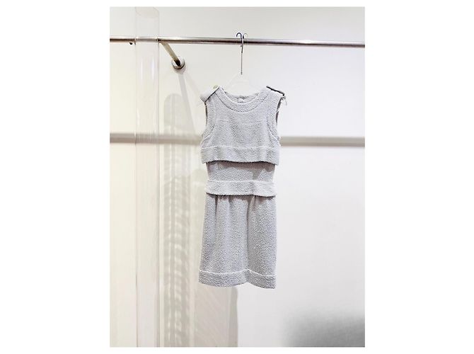 Vestido Chanel de tweed gris Multicolor
