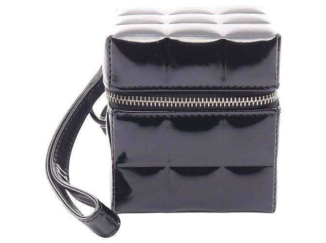 Sac à main pochette Chanel Chocolate Bar Cube Noir