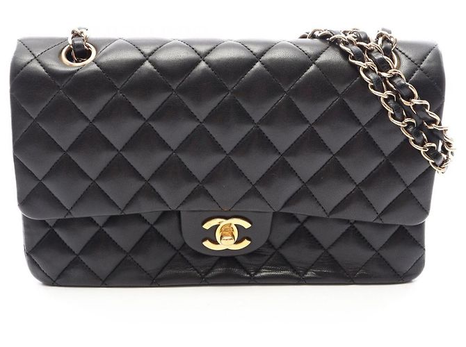 Borsa a tracolla Chanel Matelassé Double Flap Nero