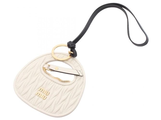 Acessório Chaveiro Miu Miu Wonder Branco
