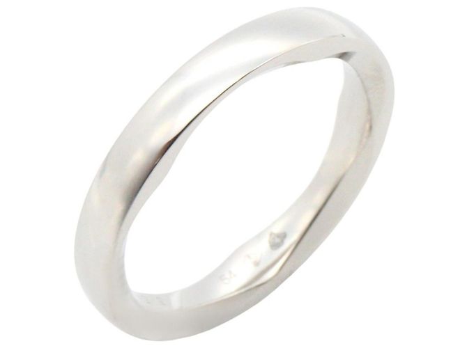 Chanel Camellia Ring aus Platin 950