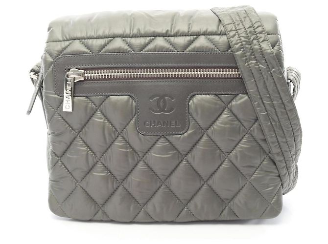 Sac à bandoulière Chanel Coco Cocoon Small Messenger Vert