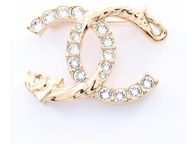 Timeless Chanel Coco Mark vergoldete Brosche Golden