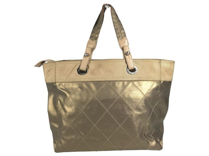 Saco Tote Chanel Paris Biarritz MM Dourado
