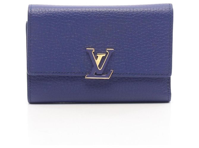 Louis Vuitton Portefeuille Capucines Compact Bi-fold Wallet Bleu