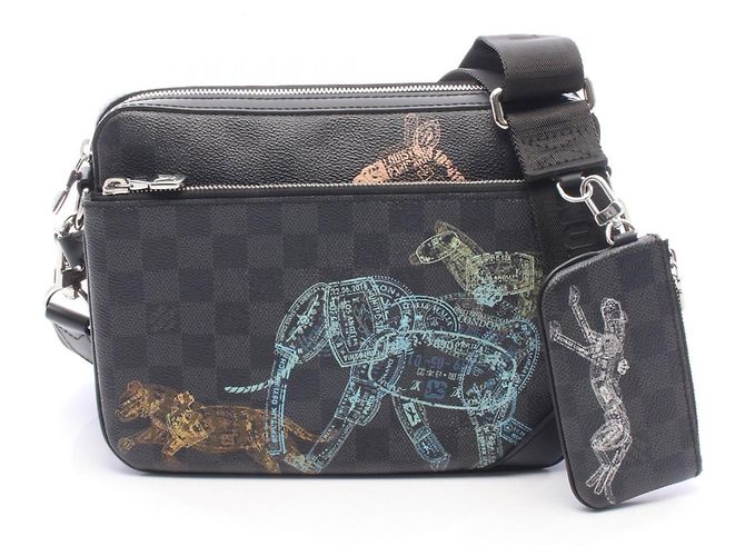 Borsa a tracolla Louis Vuitton Trio Messenger Nero