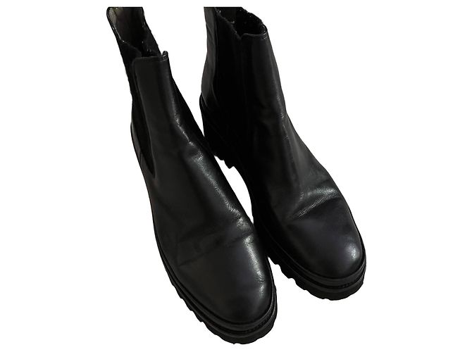 Autre Marque XSA Alexandra Black Leather Ankle Boots