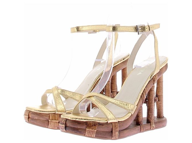 Prada Sandálias de plataforma douradas Dourado
